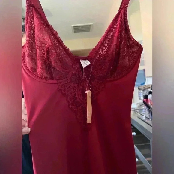 POPILUSH Shapewear Dress Lace Slip Split Maxi - NWT - Picture 7 of 10